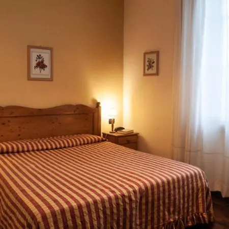 Melecchi Hotell Lucca