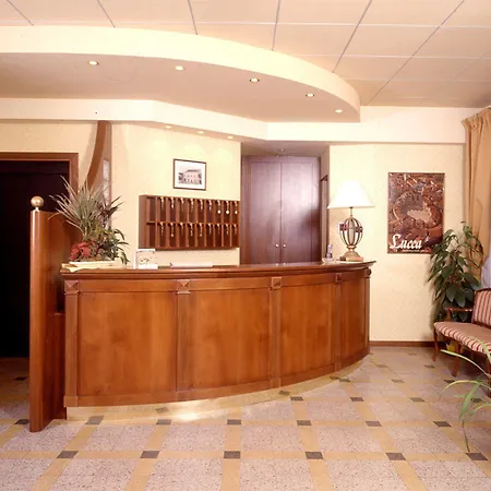 Melecchi Hotell 2*